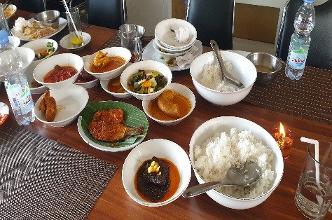 Paket Tour 04 Hari 03 Malam MINANGKABAU Natural dan Historical